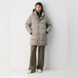 ARITZIA: TNA “THE SUPER PUFF” MID COAT